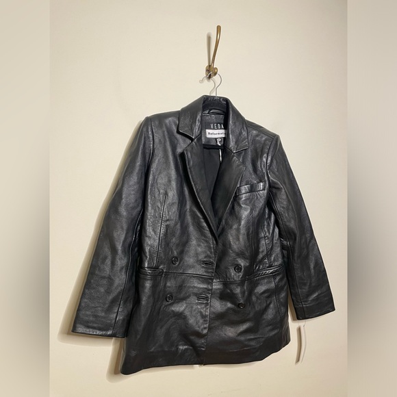 Reformation Veda Dalia Relaxed Leather Blazer in Black - Picture 5 of 8